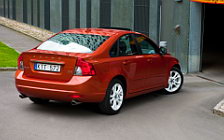   Volvo S40 - 2011