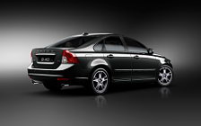   Volvo S40 - 2011