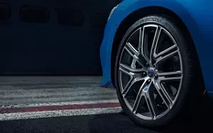   Volvo S60 Polestar - 2016