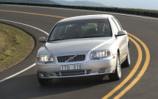   Volvo S80 - 2004