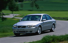   Volvo S80 - 2004