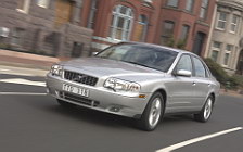   Volvo S80 - 2004