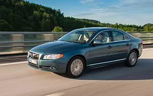   Volvo S80 - 2013