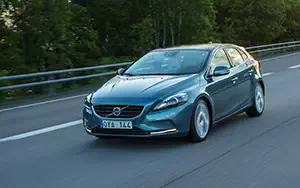   Volvo V40 - 2014