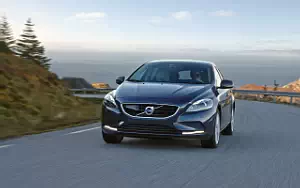   Volvo V40 D4 - 2015