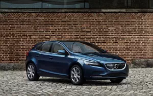   Volvo V40 T5 Inscription - 2016