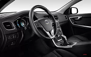   Volvo V60 Plug-in-Hybrid - 2013