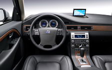   Volvo V70 - 2008