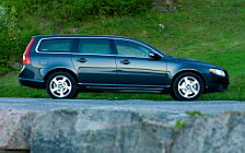   Volvo V70 - 2011