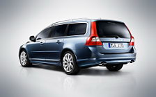   Volvo V70 - 2012