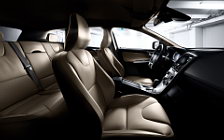   Volvo XC60 - 2012