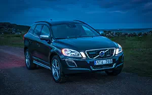   Volvo XC60 R-Design - 2013