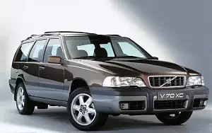   Volvo V70 XC - 1999