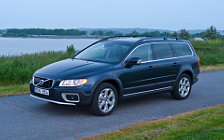   Volvo XC70 - 2011