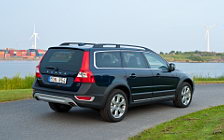   Volvo XC70 - 2011