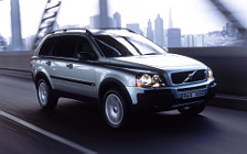   Volvo XC90 - 2003