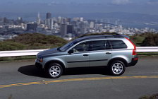   Volvo XC90 - 2003