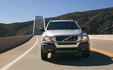   Volvo XC90 - 2005