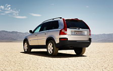   Volvo XC90 - 2005