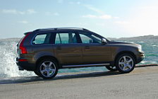   Volvo XC90 - 2012