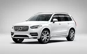   Volvo XC90 T8 - 2015