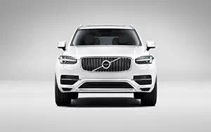   Volvo XC90 T8 - 2015