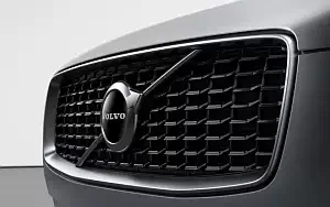   Volvo XC90 T8 Twin Engine R-Design - 2019